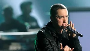 Eminem celebra que hace 12 años no toma alcohol ni consume drogas: su mensaje en las redes