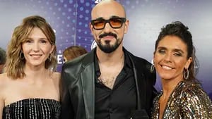 Maru Olivari deslumbró con su look en los Premios Gardel 2022: el álbum de fotos de la conductora de Quiero