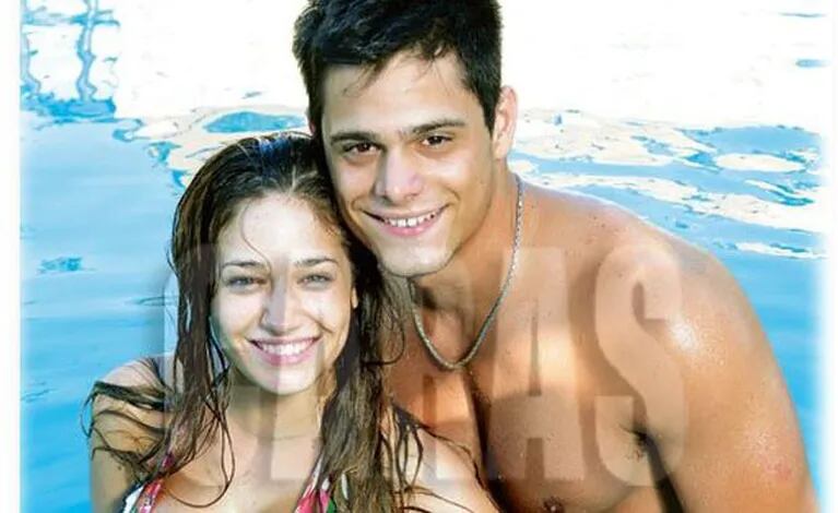 Lucas Velasco y Vicky Irouleguy: "Cumplimos 10 meses de amor". (Foto: revista Caras)