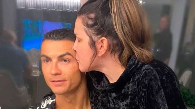 Katia Aveiro le expresó todo su amor a Cristiano Ronaldo y Georgina Rodríguez.