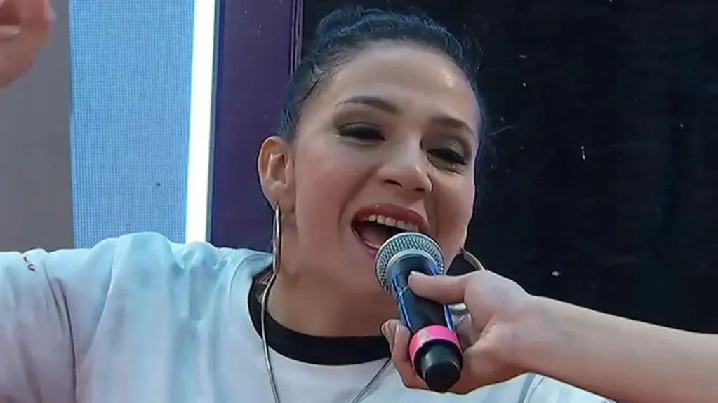 Lissa Vera entonó una parte de la exitosa canción de Bandana, Guapas, con un cambio especial para Un Sol para los Chicos