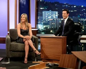 Jennifer Aniston revolucionó las redes tras su reacción en Jimmy Kimmel Live
