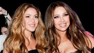 Shakira y Thalía intercambiaron cariñosos mensajes tras su reencuentro en Miami.