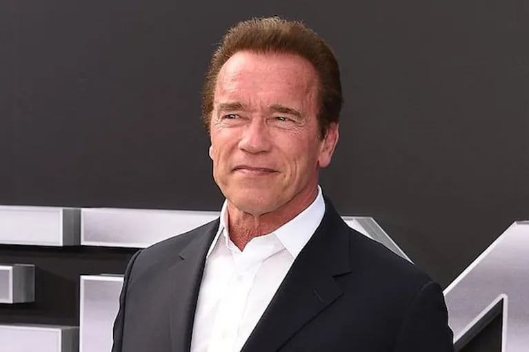 Arnold Schwarzenegger desertó del servicio militar para participar en el Mister Europa