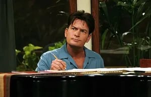 ¿Charlie Sheen quiere volver a Two and Half Men? (Foto: web)