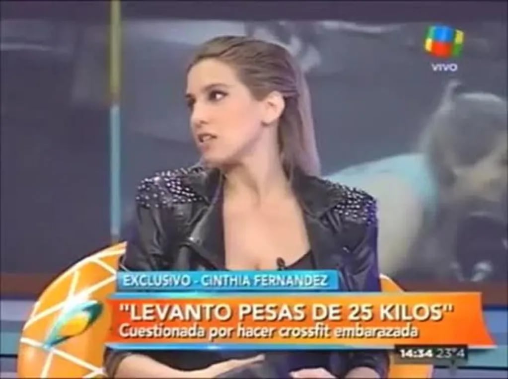 Cinthia Fernández mostró su lomazo de embarazada