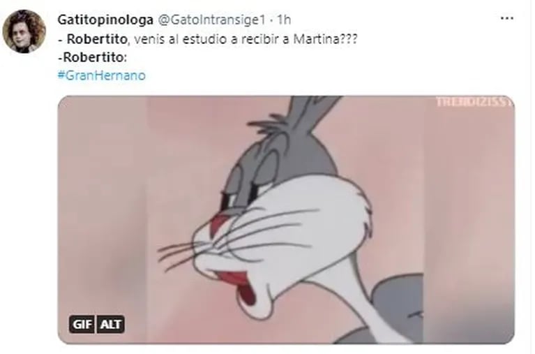 A Martina no la recibió Robertito Funes Ugarte a la salida y hubo lluvia de memes: "Que vuelva Peluffo"
