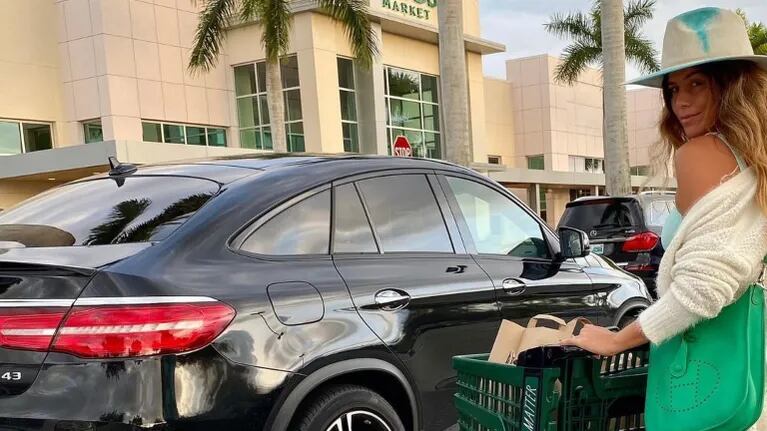 Loly Antoniale maneja un lujoso auto de 26 millones de pesos en su nueva vida en Miami (Foto: Instagram)