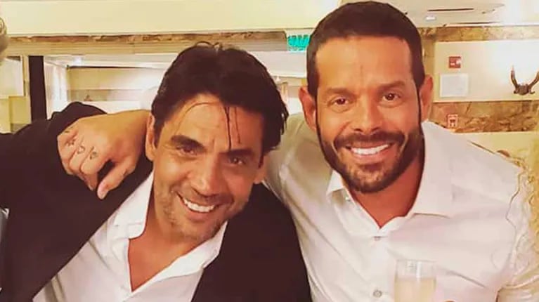 Mariano Caprarola y Coco Fernández (fotos: Instagram @caprarolamariano)