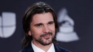 Juanes entrega una beca de 200.000 dólares a músico puertorriqueño