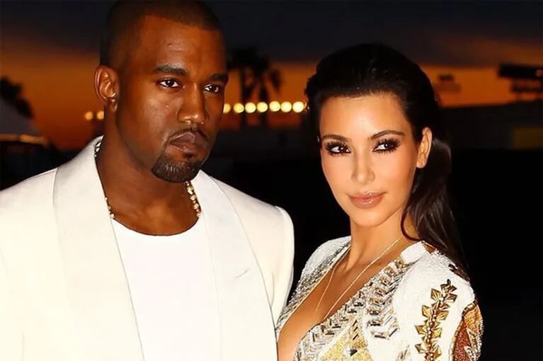 Kanye West le prohibirá a Kim Kardashian hacerse cirugías plásticas si se casan. (Foto: Web)