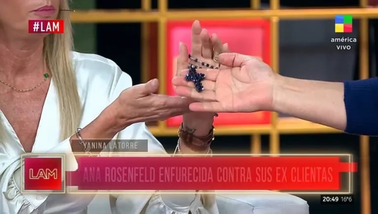 Yanina Latorre apareció en LAM con un rosario que le regaló una seguidora: "Me da un poco de miedito la mala vibra"