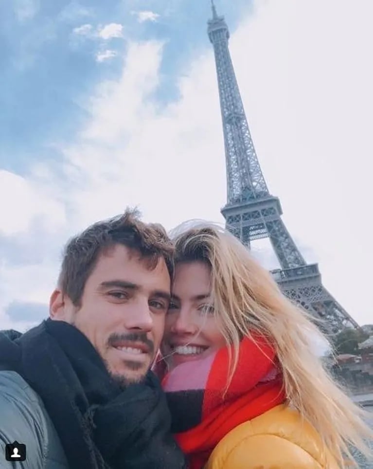 Stephanie Demner y Guido Pella, enamorados en París a medio año de blanquear su romance: "Un viaje más juntos"
