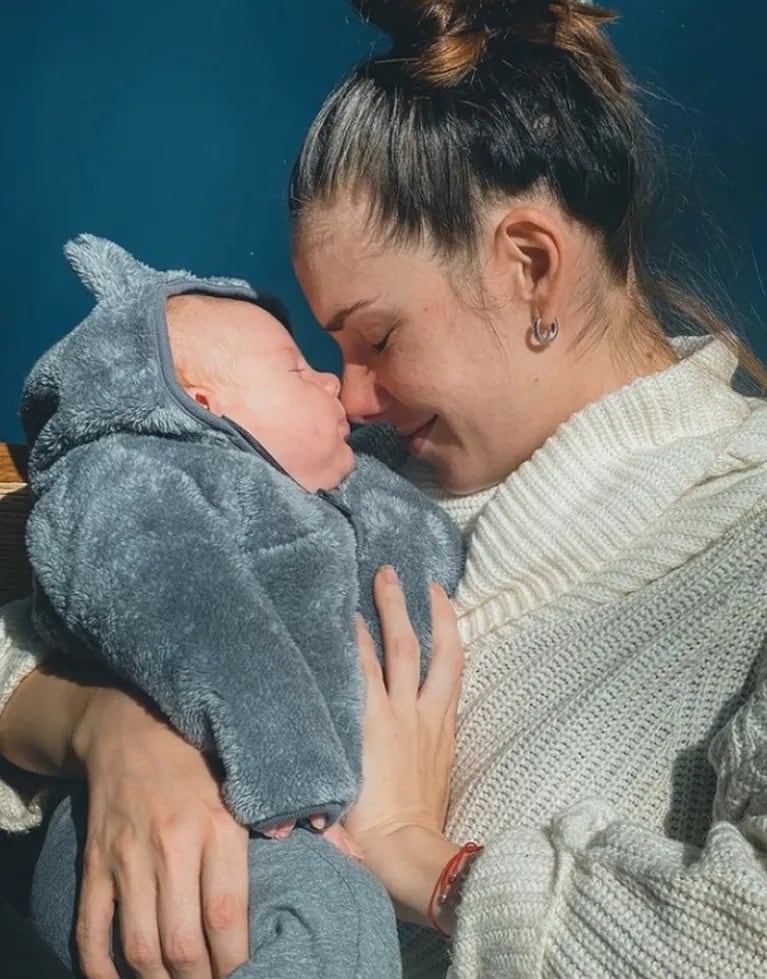 Julieta Nair Calvo compartió las fotos más lindas con su bebé: "Un amor sin igual"