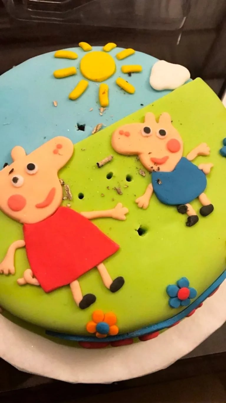 Marcelo Tinelli y Guillermina Valdés festejaron los tres años de Lorenzo: doble torta, cupcakes y el divertido blooper del cumpleañero