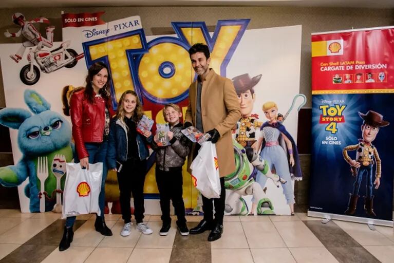 ¡Locos por Forky! La salida de los famosos con sus hijos para ver Toy Story 4, el éxito de Pixar