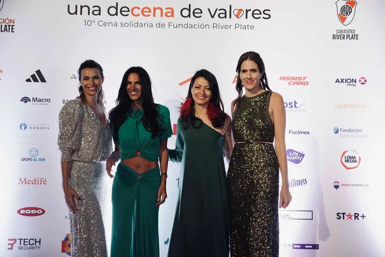 Consuelo García Frugoni, Gabriela Vaca Guzmán, Lucía de la Vega y Clara D'Onofrio.
