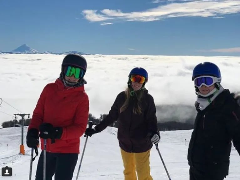 La estadía de Marcela Kloosterboer y su marido en San Martín de los Andes: "Pareja esquiadora"