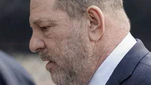 Harvey Weinstein dio positivo por coronavirus y se encuentra aislado en prisión