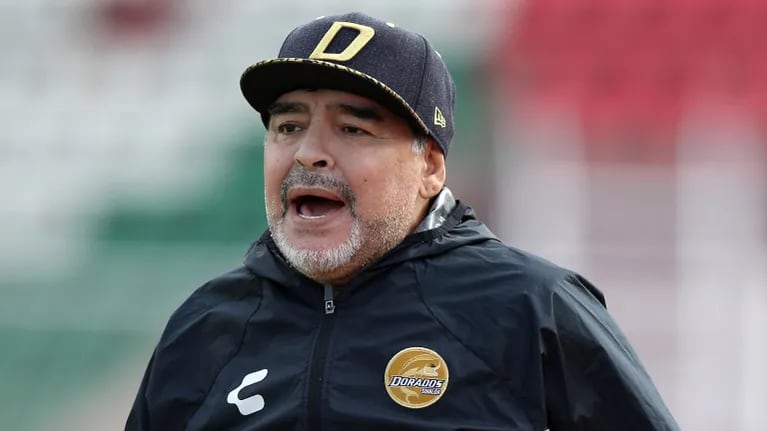 A Maradona le llegó la hora de enfocarse en su salud y suspendió sus compromisos con el club mexicano. 