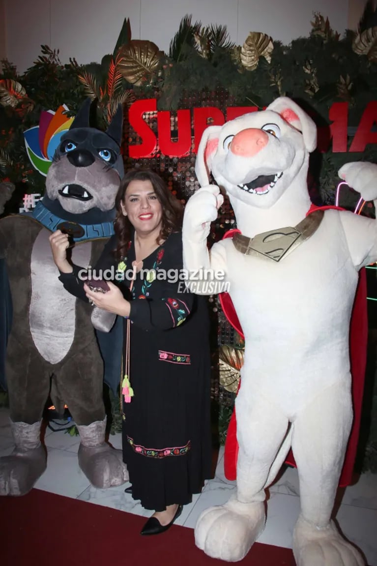 Cumbre de famosos en el cine junto a sus mascotas: Carmen, Moria, Camila Homs y Alex Caniggia con Melody Luz dijeron presente