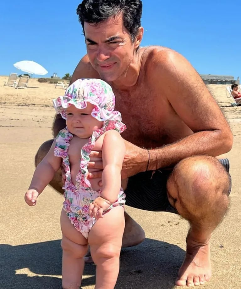 Isabel Macedo compartió las fotos de su beba en la playa y recibió duras críticas