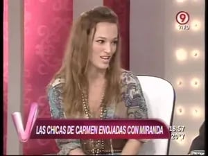 El sorpresivo beso de Viviana Canosa y Claudia Albertario