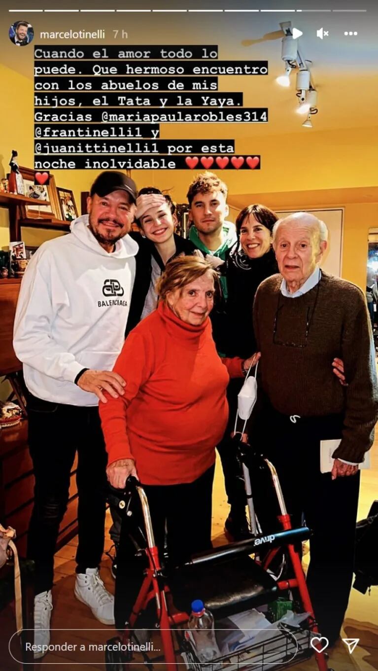 Separado de Guillermina Valdés, Marcelo Tinelli cenó con Paula Robles y los hijos de ambos