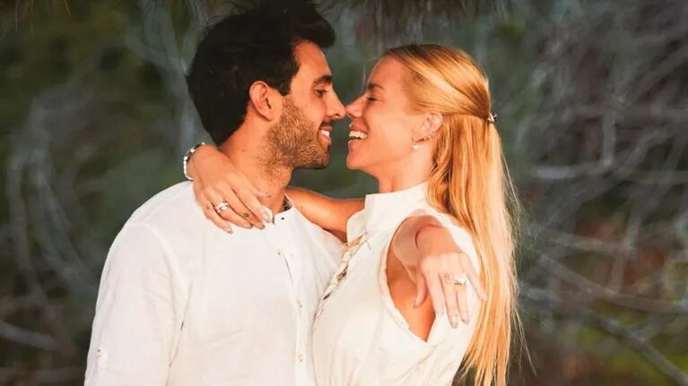 Nicole Neumann se comprometió con Manu Urcera, a un año y medio de su noviazgo (Foto: Instagram)