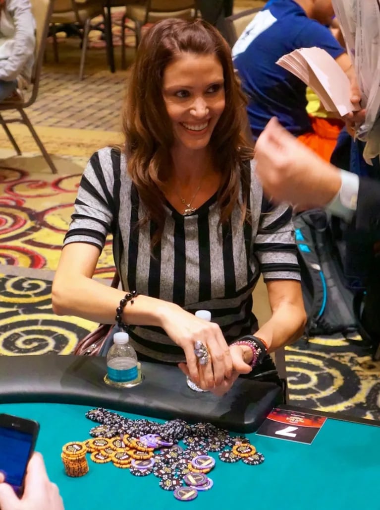 Mirá cómo está hoy Shannon Elizabeth, la diosa de American Pie: es proteccionista de animales y jugadora de póker