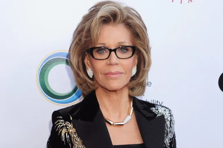 Jane Fonda se quitó una costilla para lucir una cintura de avispa