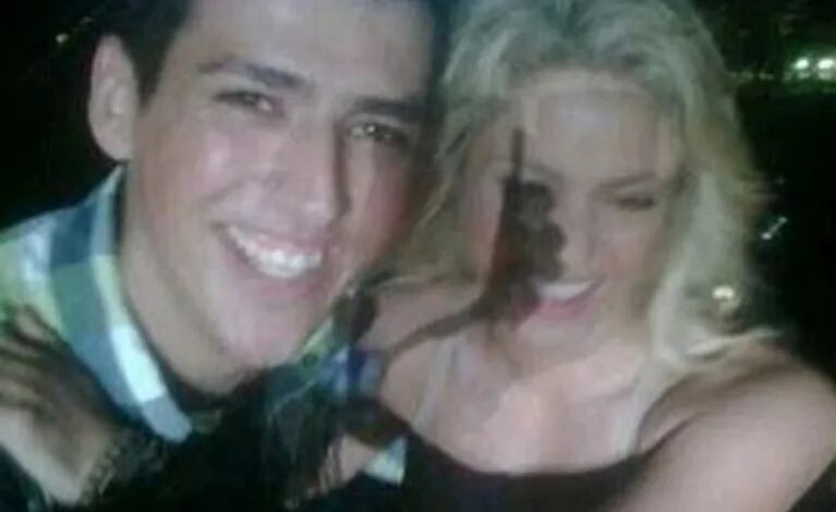 La foto más deseada: Shakira y su fan, juntos en el escenario 