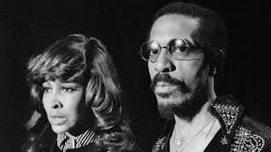El primer matrimonio de Tina Turner estuvo marcado por la violencia