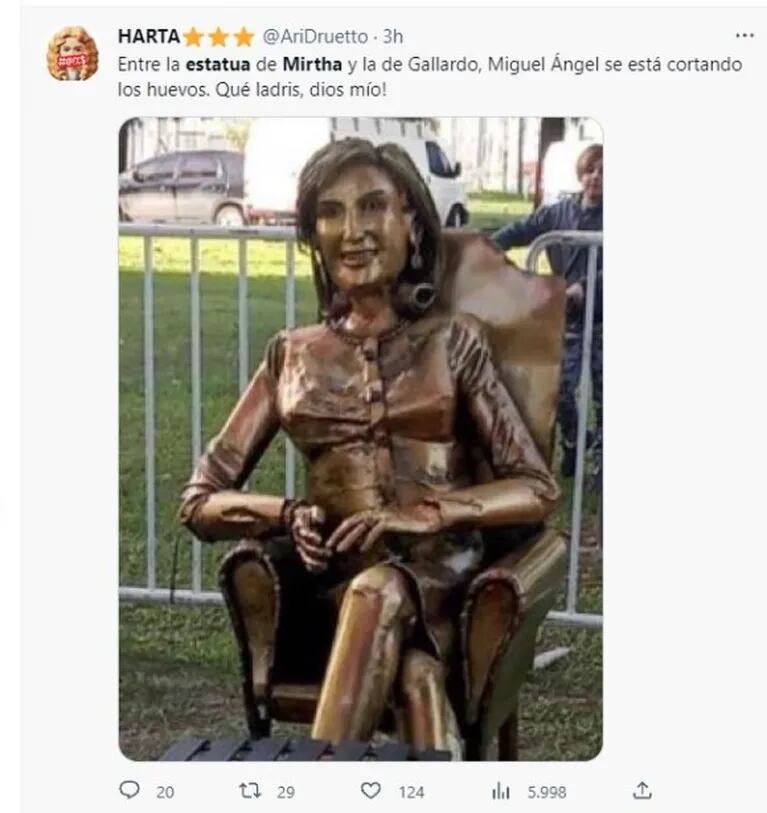 Inauguraron una estatua de Mirtha Legrand y en las redes estallaron los memes