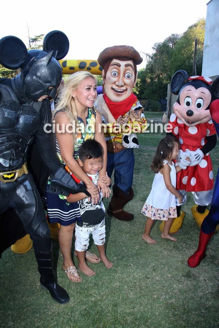 Dieguito Fernando Maradona cumplió 5 años: mirá la fiestita que le armó Verónica Ojeda... ¡con los personajes de Disney!