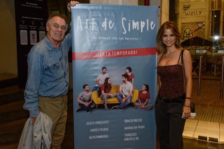 Leti Siciliani, Miguel Ángel Solá y Paula Cancio, en el estreno de Así de simple 