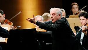 Daniel Barenboim dirigirá el regreso de la Filarmónica de Viena a los escenarios