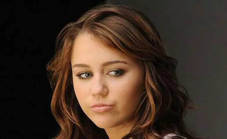 Miley Cyrus no protagonizó ningún video porno, a pesar del spam que circuló. (Foto: Web)