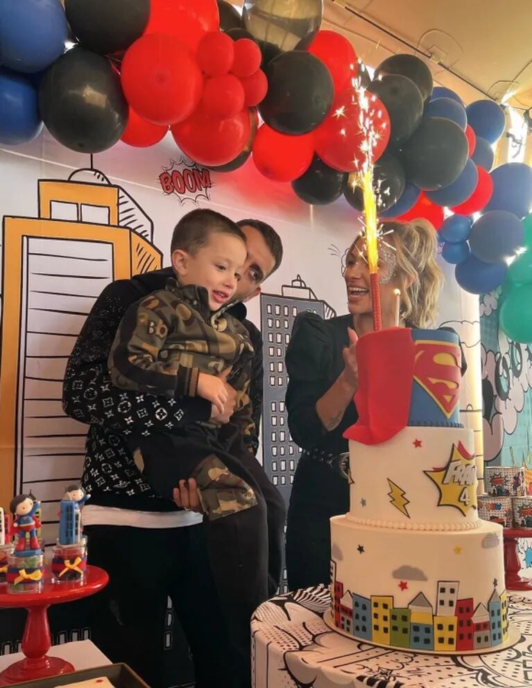 Ailén Bechara le festejó los cuatro años a su hijo en una fiesta con temática de superhéroes