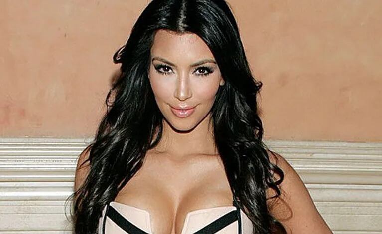 Kim Kardashian confesó que tiene relaciones sexuales desde los 14 años. (Foto: Web)