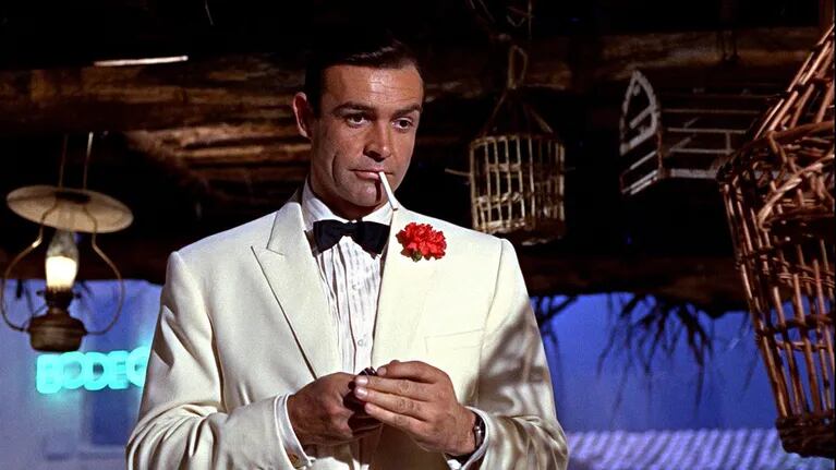 James Bond: lo que opinó Sean Connery sobre Roger Moore en el papel del agente 007
