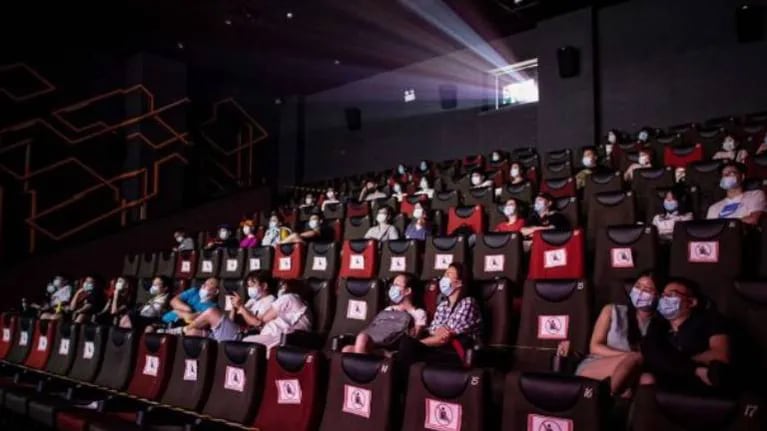 Reabren los cines en Capital y Provincia: la danza de títulos se acerca a las salas