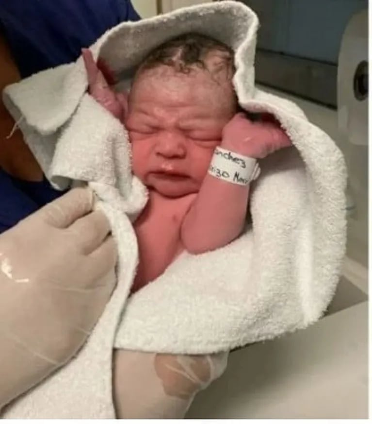 Luis Luque y Silvia Kutika confirmaron el nacimiento de su primer nieto: "¡Bienvenido!"