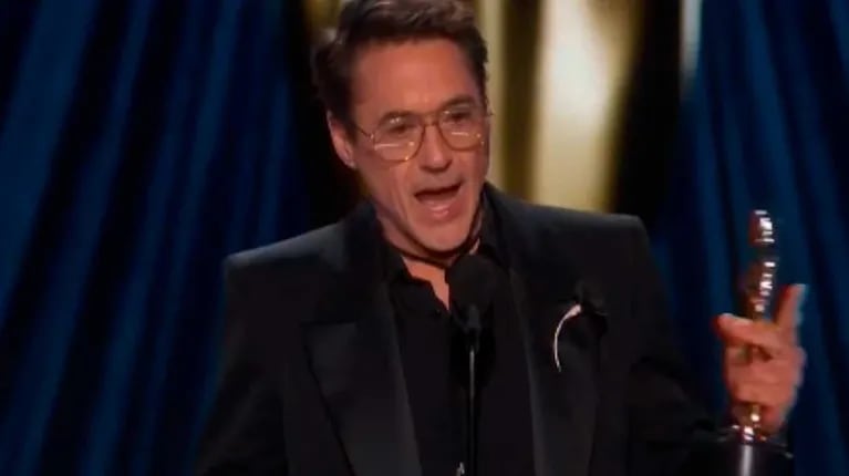Robert Downey Jr. recibió el Oscar al mejor actor de reparto (Foto: captura TNT)