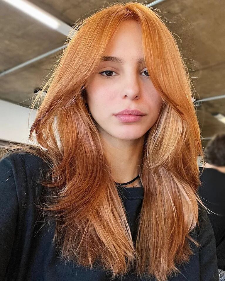 El cambio de look extremo de Juanita Tinelli, la hija de 20 años de Marcelo: “Nuevo color y corte”