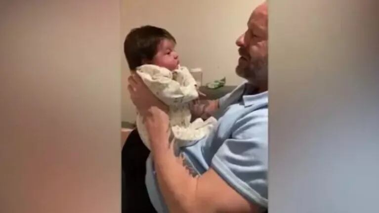El nacimiento de este bebé sorprendió a sus padres