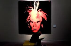 Una mujer destruye dos obras de Andy Warhol en una primera cita en Estados Unidos