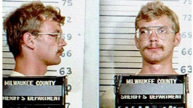 Cómo murió Jeffrey Dahmer: los últimos días en prisión del monstruo de la serie de Netflix