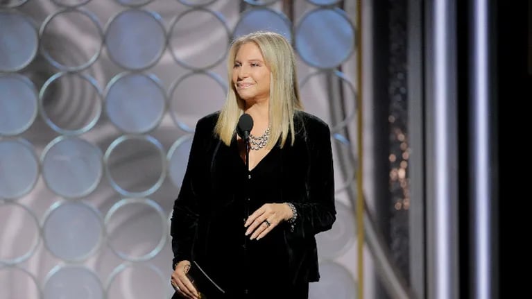 Un tierno detalle: Barbra Streisand homenajeó al personal sanitario con una bella canción. Foto: AP.