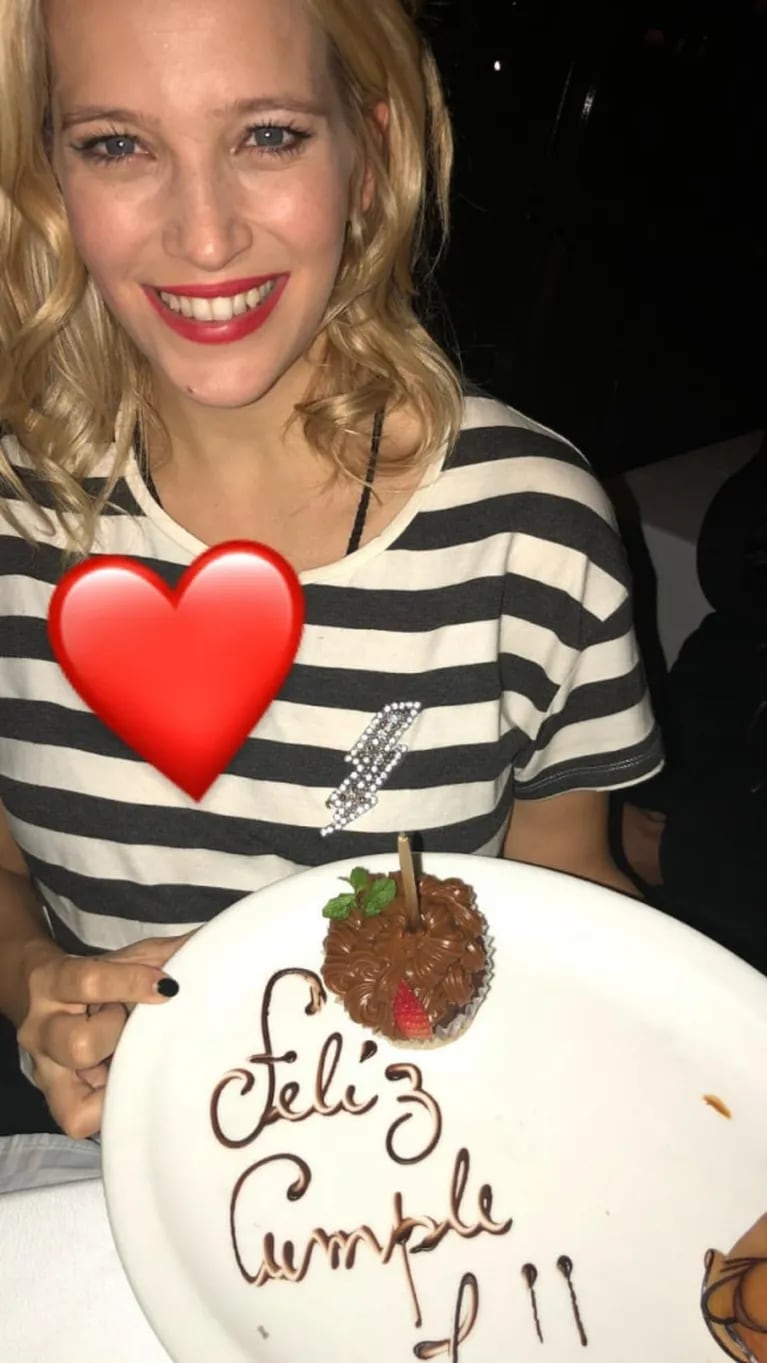 Las fotos de la fiesta sorpresa a Luisana Lopilato por su cumpleaños: dulce espera y mucho amor